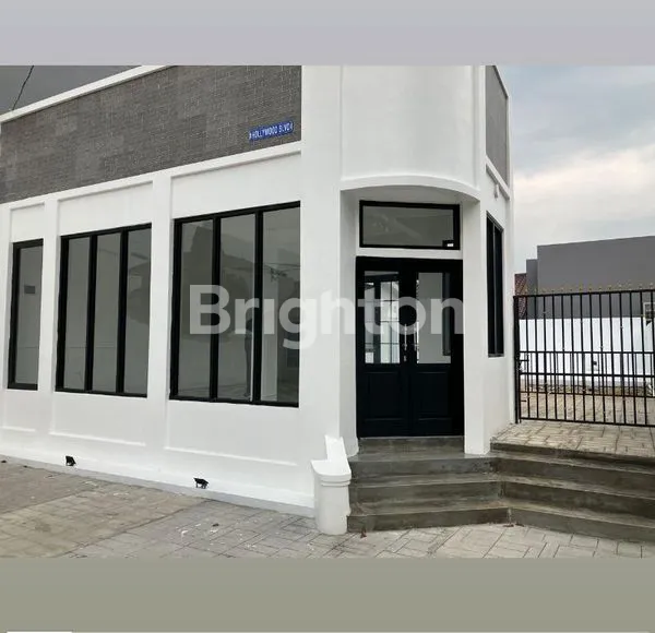 image JARANG ADA! RUMAH PINGGIR JALAN BSD – EX RESTO, PARKIR LUAS, SIAP USAHA (1)