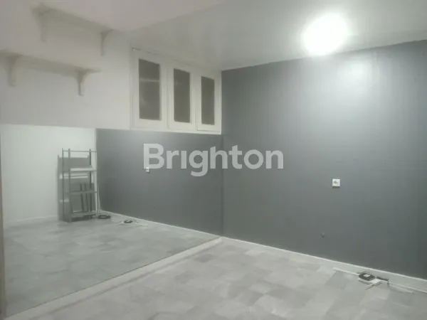 image SIAP HUNI RAPIH SEMI FURNISHED DEKAT ST MRT DI LEBAK BULUS JAKARTA SELATAN (5)