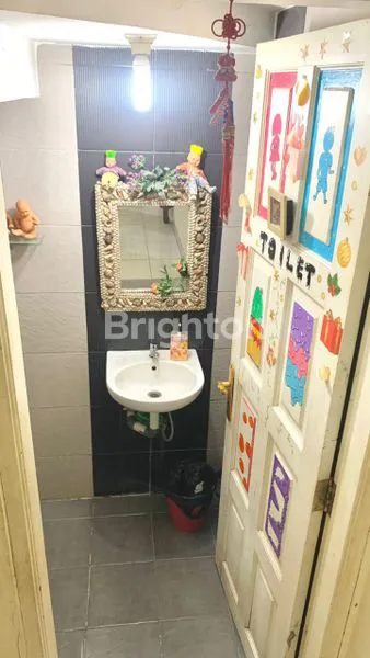 image RUMAH LUAS SEKTOR 1 BSD – DIKELILINGI KOST LAKU KERAS, COCOK BUAT INVESTOR! (8)