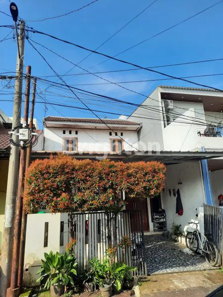 image RUMAH CANTIK SIAP HUNI DI PERUMAHAN GRAND DEPOK CITY - DEPOK.\N (1)