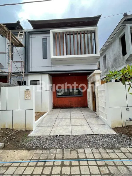 image RUMAH 2 LANTAI MODERN DI SANUR, LT 104M² (1)