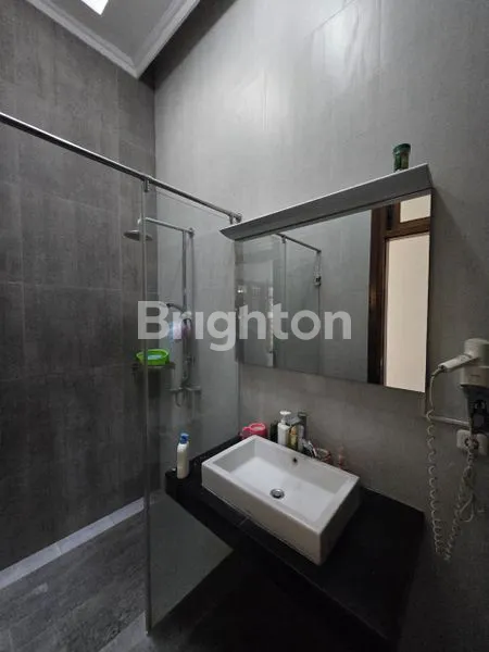 image RUMAH ISTIMEWA SIAP HUNI FULL FURNISHED  DI PERUMAHAN ELIT DEKAT UNDIP DAN EXIT TOL (8)