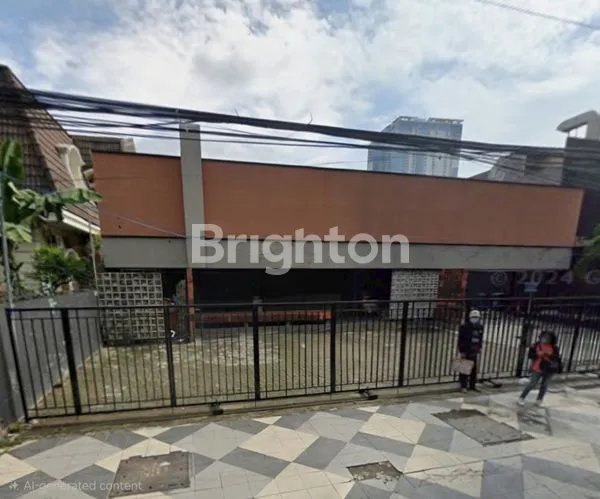 BANGUNAN 1 LANTAI KOMERSIL AREA RAYA KERTAJAYA INDAH RAME COCOK UNTUK RESTO KLINIK DEKAT GALAXY MALL DHARMAHUSADA MANYAR KERTOARJO