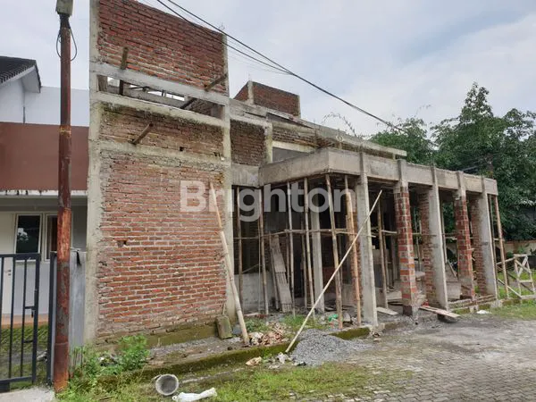 image RUMAH SETENGAH JADI DI DAERAH STRATEGIS UNGARAN (2)