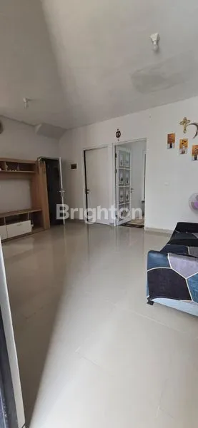 image DIJUAL RUMAH MANSION NINE LAKARSANTRI  (7)