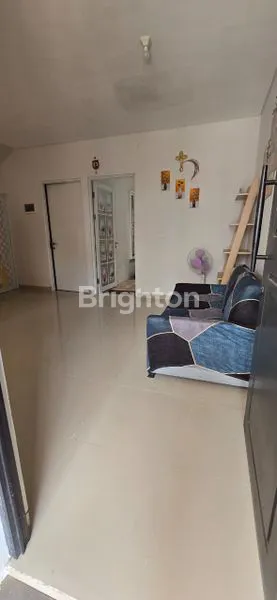 image DIJUAL RUMAH MANSION NINE LAKARSANTRI  (4)