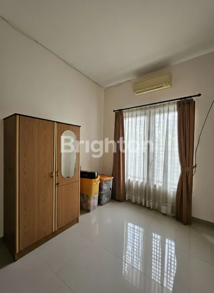 image RUMAH NYAMAN DI METRO PERMATA 1 AKSES SANGAT DEKAT DENGAN TOL DAN ROW JALAN LEBAR (6)