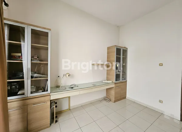 image RUMAH NYAMAN DI METRO PERMATA 1 AKSES SANGAT DEKAT DENGAN TOL DAN ROW JALAN LEBAR (8)