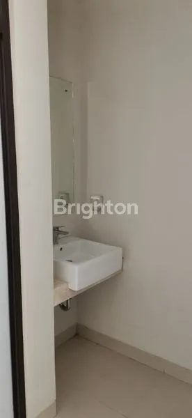 image RUMAH SIAP HUNI DI BSD, LUAS 101M², HARGA NEGO (5)