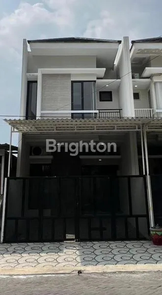 image 2 UNIT NEW HOUSE \NJALAN UTAMA KUTISARI INDAH. TURUN HARGA 100 JT.  1 M AN (2)