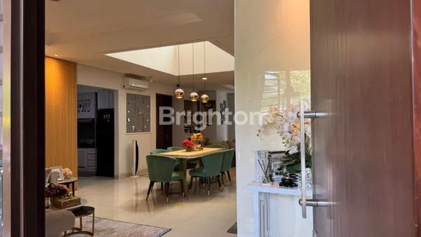 image RUMAH MEWAH SIAP HUNI DI PRESTIGIA BSD (7)