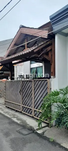 image DIJUAL RUMAH DI PONDOK BAMBU JAKARTA TIMUR (1)