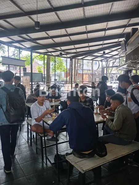 image TEMPAT KOMERSIAL SIAP USAHA (1)