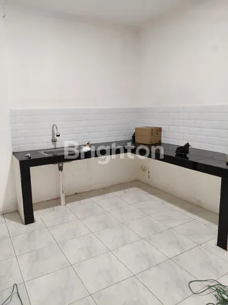 image RUMAH 2 LANTAI DURI KEPA, CARPOT 1 MOBIL DEKAT TANJUNG DUREN (3)