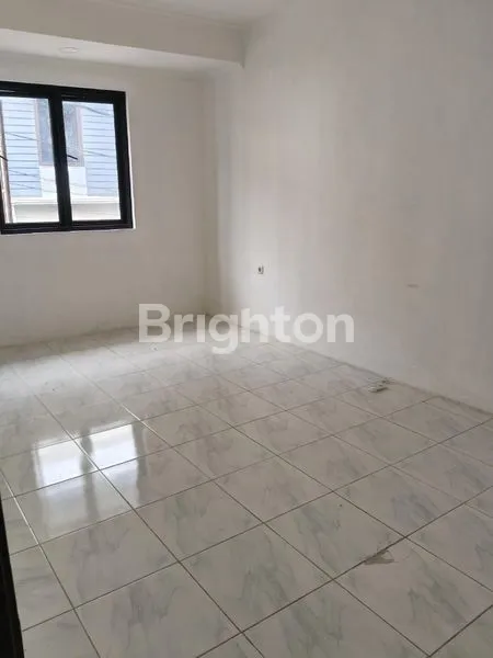 image RUMAH 2 LANTAI DURI KEPA, CARPOT 1 MOBIL DEKAT TANJUNG DUREN (7)