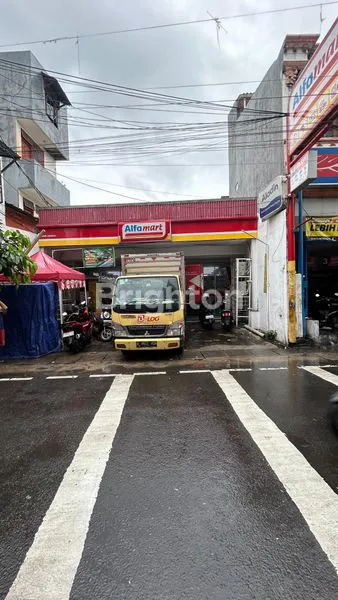 image MURAH! RUMAH STRATEGIS DI JOHAR BARU, COCOK UNTUK USAHA (1)