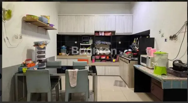 image RUMAH MEWAH 3 LANTAI, 5 KT DI JELAMBAR BARAT (3)