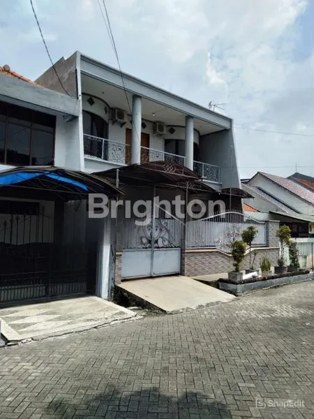 image RUMAH MEWAH & LUAS DI JEMURSARI TIMUR, SURABAYA  LINGKUNGAN AMAN | BEBAS BANJIR | SIAP HUNI (2)
