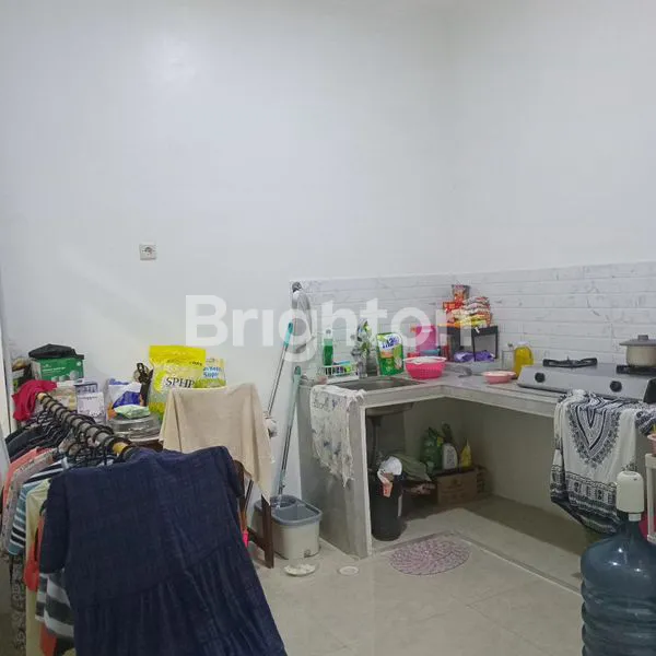 image RUMAH SIAP HUNI DI TRIRAKSA VILLAGE 2 TANGERANG (5)