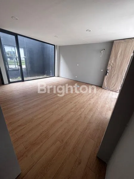 image SEWA RUMAH AMEGA WESTPARK DEKAT SURABAYA BARAT GRESIK MENGGANTI 2 LANTAI (2)