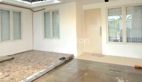 image RUMAH SIAP HUNI WIGUNA DEKAT UPN DAN MERR (7)