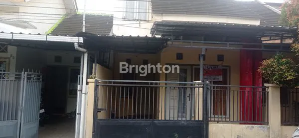 image RUMAH 1,5 LANTAI , KEDIRI KOTA (2)