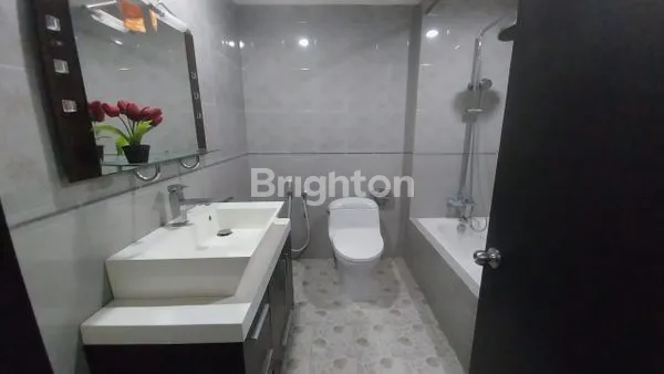 image RUMAH LUAS DAN MEWAH DI DENPASAR BARAT (7)