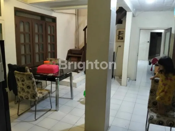 image RUMAH LEBAR 12 PUTRO AGUNG DEKAT JALAN RAYA, KAPAS KRAMPUNG, KENJERAN (3)
