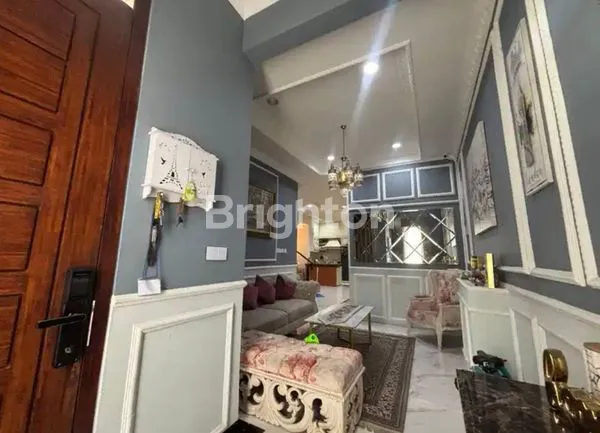 image RUMAH MEWAH 2 LANTAI DI ISLAMIC VILLAGE, KOLAM RENANG PRIBADI (2)