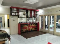 RUMAH PUTRIO AG 235 M 3