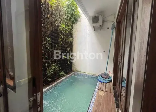 image RUMAH MEWAH 2 LANTAI DI ISLAMIC VILLAGE, KOLAM RENANG PRIBADI (7)