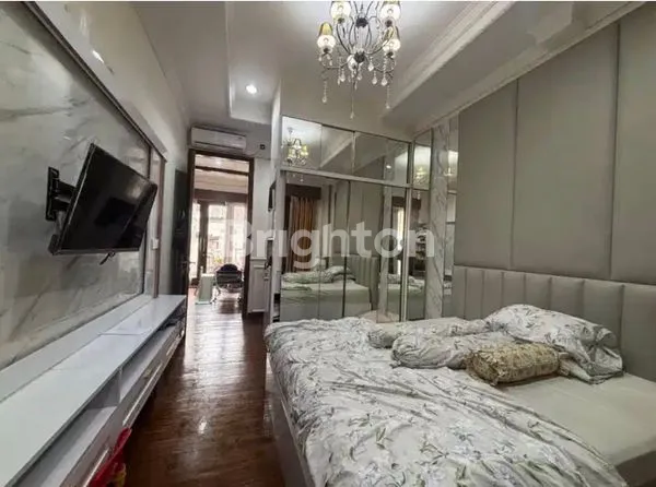 image RUMAH MEWAH 2 LANTAI DI ISLAMIC VILLAGE, KOLAM RENANG PRIBADI (8)