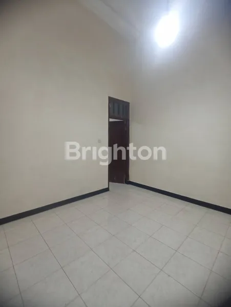 image RUMAH 1 LT RUNGKUT HARAPAN SURABAYA  PLAFOND TINGGI DKT MERR RUNGKUT  (6)