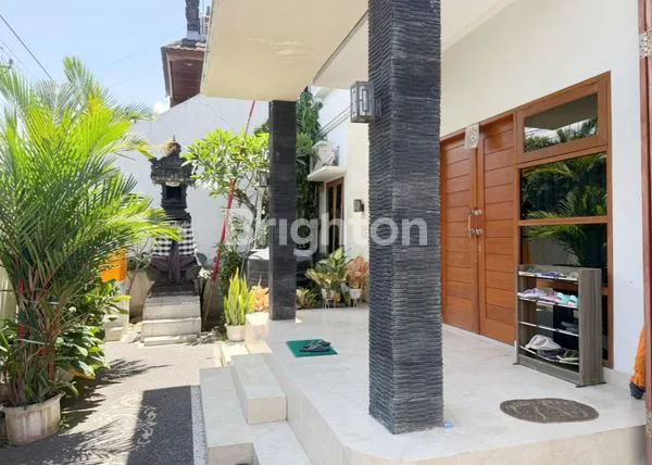 image RUMAH MINIMALIS MODERN 2 LANTAI – KESIMAN KERTALANGU, DENPASAR TIMUR (8)