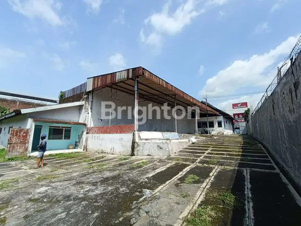 image RUANG USAHA DI JUAL DI TUREN KOTA MALANG (2)