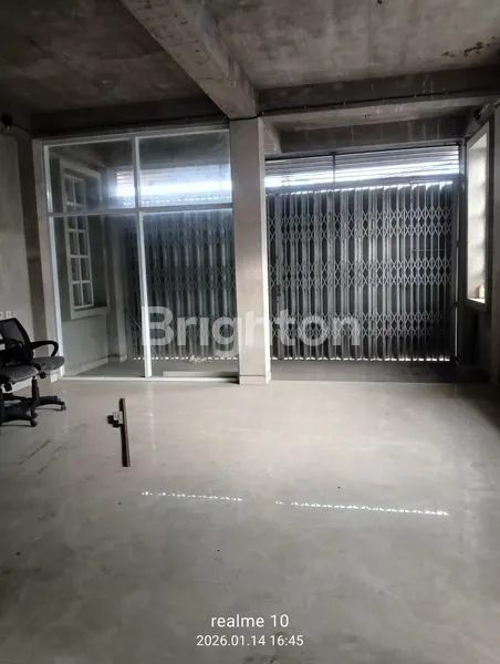 image DISEWAKAN RUKO EKSKLUSIF 2 LANTAI – CANGGU PRIME AREA  (4)