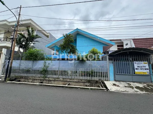 image RUMAH DI DEKAT PASAR PULOGADUNG JAKARTA TIMUR (7)