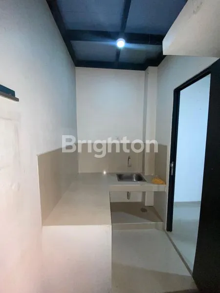 image RUMAH 2 LANTAI DI KEPUTIH, SHM, 3 KT (6)