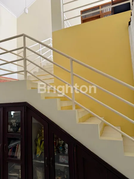 image RUMAH FULL FURNISH 2 LANTAI DI GAYUNGSARI TIMUR SURABAYA  (3)