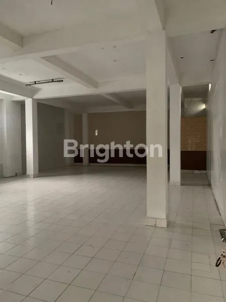 image DIJUAL RUMAH 3 LANTAI DI GATOT SUBROTO, PADANG SAMBEAN (3)