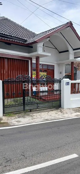 image DISEWA RUMAH 3 KT DI GAJAH MUNGKUR, LT/LB 170M² (1)