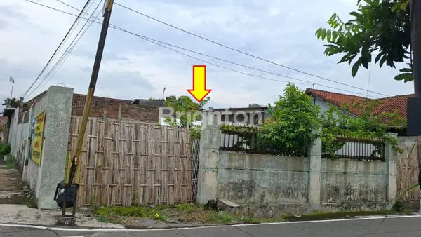 image JUAL TANAH HOOK LOKASI STRATEGIS TENGAH KOTA SOLO (2)
