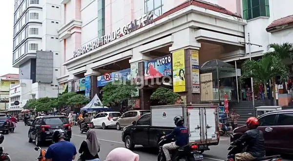 image TOKO STRATEGIS MALL AMBASSADOR, LOKASI EMAS KUNINGAN (1)