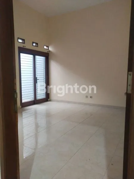 image RUMAH RAPI BERSIH SIAP HUNI DI KOTA BOGOR (5)