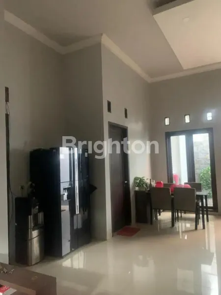 image RUMAH WISMA LIDAH KULON (5)