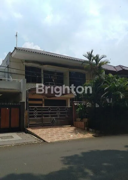 image LUXURY HOUSE BILLY MOON ESTATE PONDOK KELAPA JAKARTA TIMUR STRATEGIS BEBAS BANJIR (1)