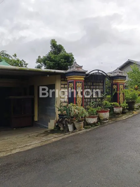image RUMAH SIAP HUNI DEKAT JALAN RAYA PACITAN - SOLO (3)
