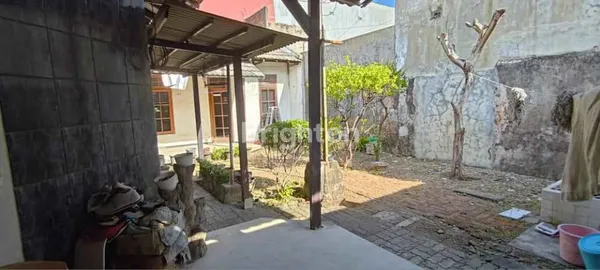 image RUMAH KENDANGSARI STRATEGIS DEKAT RAYA JEMURSARI (3)