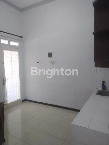 image RUMAH DI PERMATA JINGGA  (4)