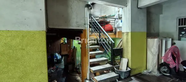 image RUMAH KOS DI JKT BARAT AREA KOSAN PENGHASILAN PERBULAN 25 JUTAAN LOKASI STRATEGIS BEBAS BANJIR (3)